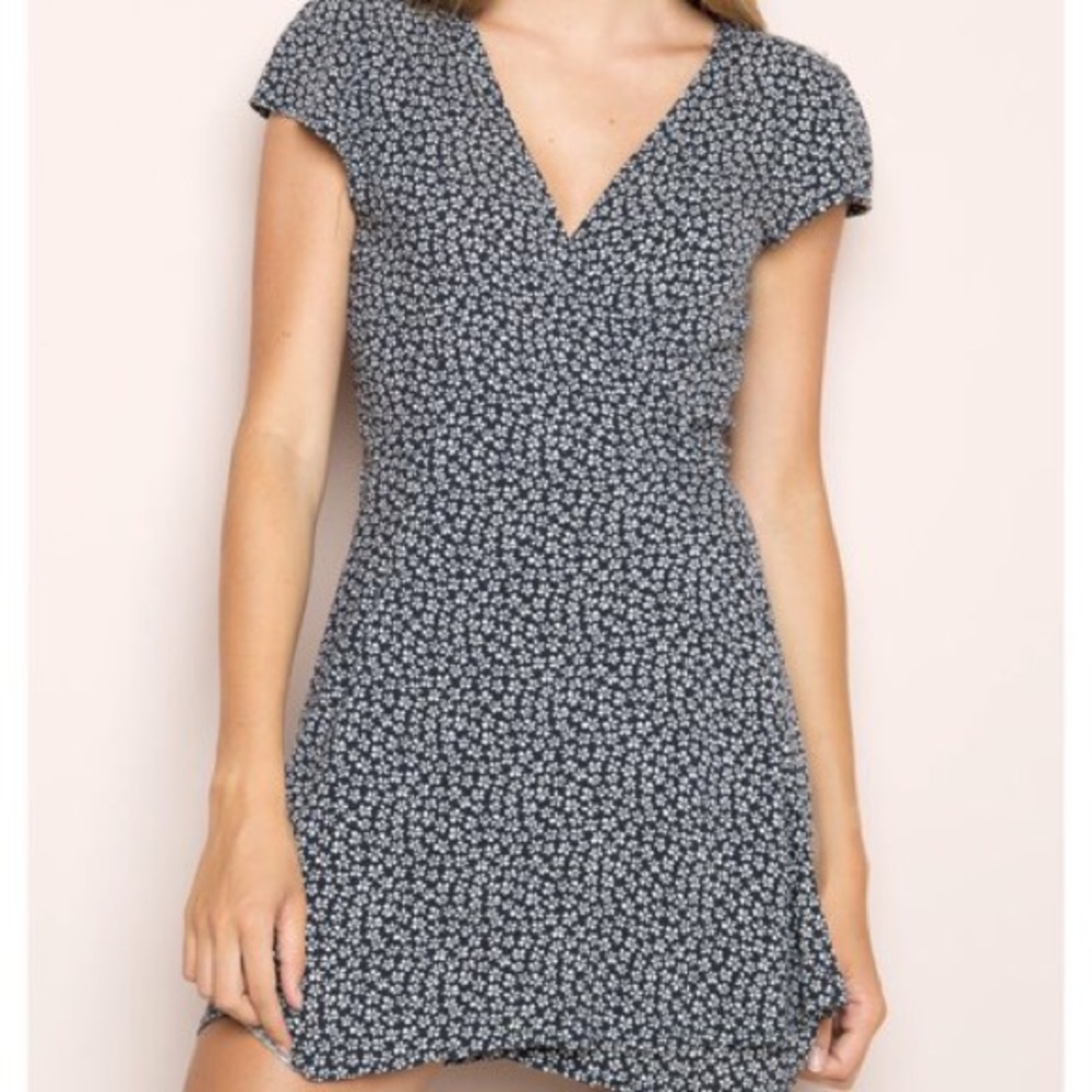 Brandy Melville Robbie Dress